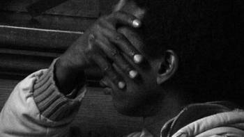 'Carry On' van Mieriën Coppens op 'Brussels, its people, and their neighbourhoods' in Beursschouwburg