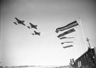 1952 vliegtuigmeeting NAVO Brussel