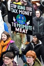 Klimaatspijbelaars op 31 januari 2019 belastinggeld vleesconsumptie vegatarisme veganisme