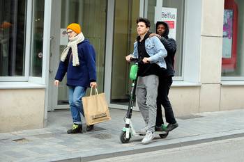 Gebruikers van het elektrische deelstepsysteem van Lime