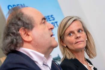 Yvon Englert, rector ULB, en Caroline Pauwels, rector VUB