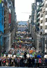 De derde editie van de klimaatmars Global Strike For Future op 20 september 2019 met een passage langs de Wetstraat