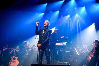 Will Tura op het podium van de Ancienne Belgique op 11 juli 2019, de Vlaamse feestdag