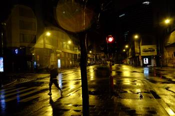Brussels by night tijdens de lockdown om het coronavirus (covid-19) in te dijken