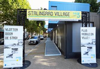 Inhuldiging van Stalingrad Village, het tijdelijke winkeldorp tijdens de bouwwerken voor de toekomstige metrolijn 3, op 2 september 2020