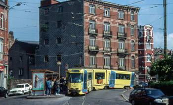 25 mei 2001: het Verboekhovenplein in Schaarbeek, beter gekend als 'De Berenkuil.'