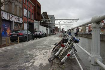 De heraanleg van de Nijverheidskaai in Sint-Jans-Molenbeek ter hoogte van de nieuwe Grote Hal wintertuin 3500px