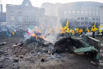 1 februari 2024: boerenprotest op het Luxemburgplein tegen de overdreven Europese regelgeving inzake landbouw.