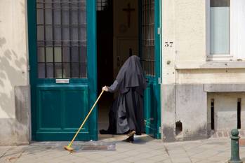 BRZ 20250521 1936 Kardema Fietskoerier Dust to dust