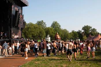 20260626 COULEUR CAFE VRIJDAG SFEER 14