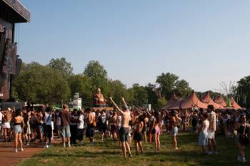 20260626 COULEUR CAFE VRIJDAG SFEER 16