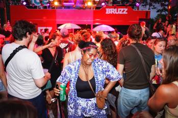 20260628 COULEUR CAFE ZONDAG BRUZZ BUS 10