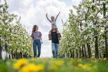 publireportage VB Bloesemwandelen in Gelrode 31