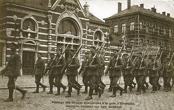 Getuigenissen WOI Duitse soldaten station Etterbeek sepia