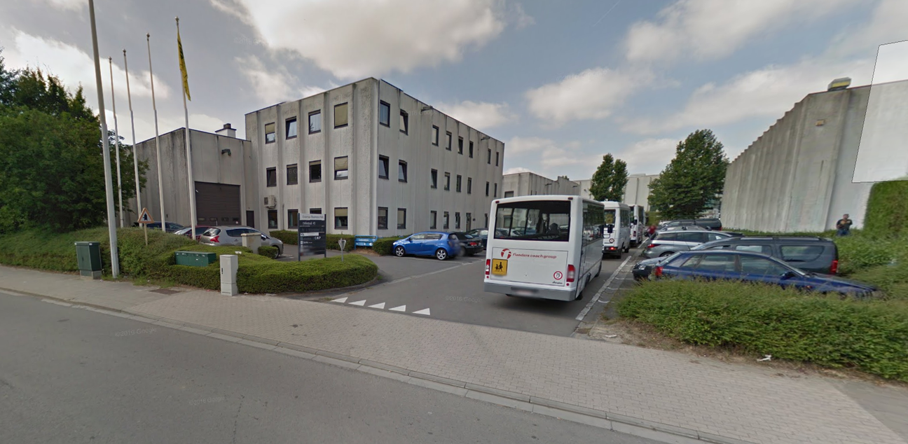 Het administratief centrum van de gemeente Anderlecht aan de Joseph Wybranlaan, vlakbij het Erasmusziekenhuis. 