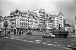 Het Rogierplein in 1968, net voor de afbraak van Hotel Cosmopolite en Hotel Royal