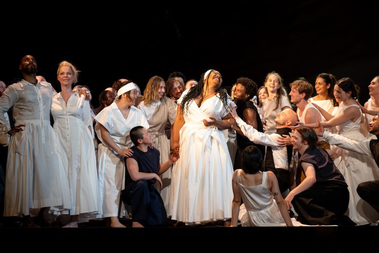 'Carmen' van Wim Vandekeybus ging vrijdag in première in Antwerpen. 