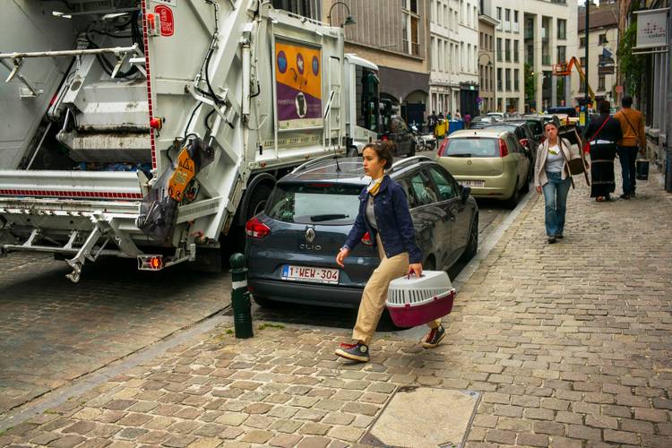 Net Brussel_Oude Graanmarkt vuilniswagen huisvuilophaling_(c)_Ivan Put