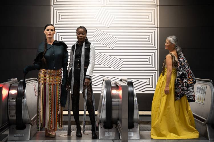 Het werk van Gilles Njaheut is nog tot 20 december 2025 te zien in de expo 'La carte n'est pas le territoire' in het MIMA.