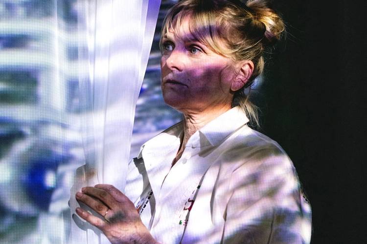 BRZ 20251126 1958 SELECT ode aan de verwondering2