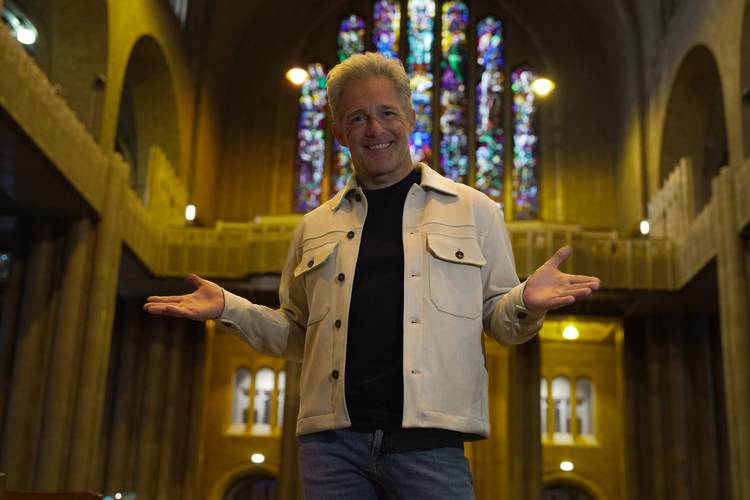 Christoff geeft op 18 april een kerkconcert in de Basiliek van Koekelberg. 