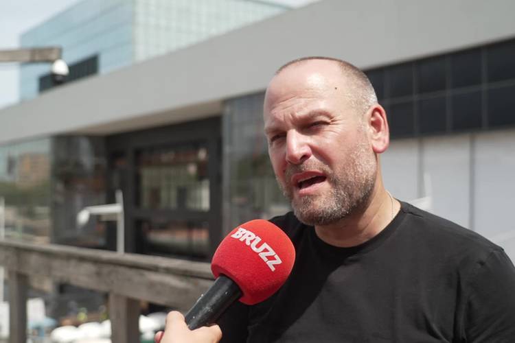 BRUZZ sprak met Yves Goldstein, CEO van Kanal, na de dakbrand maandagavond. 