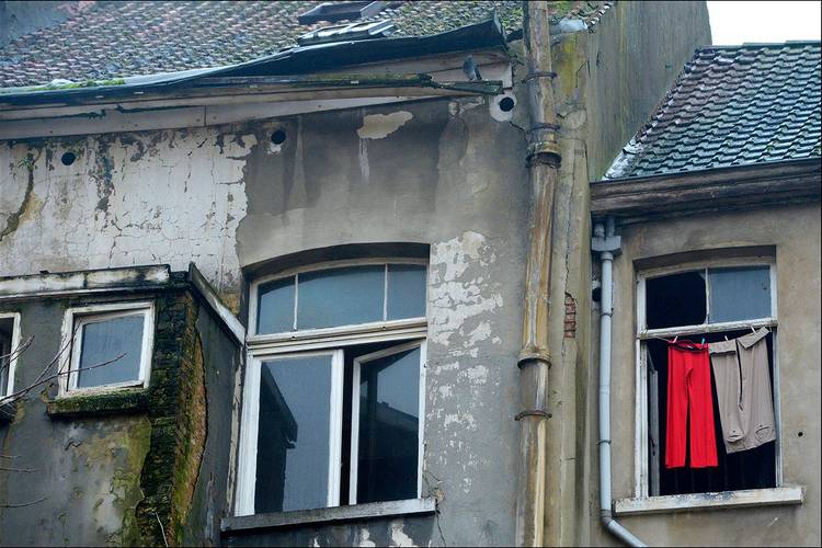 Huisjesmelkerij armoede huisjesmelken verarming Sint Gillis woonomstandigheden
