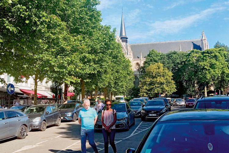 1803 autoloos Zavel 2022-10 (C) BRUZZ