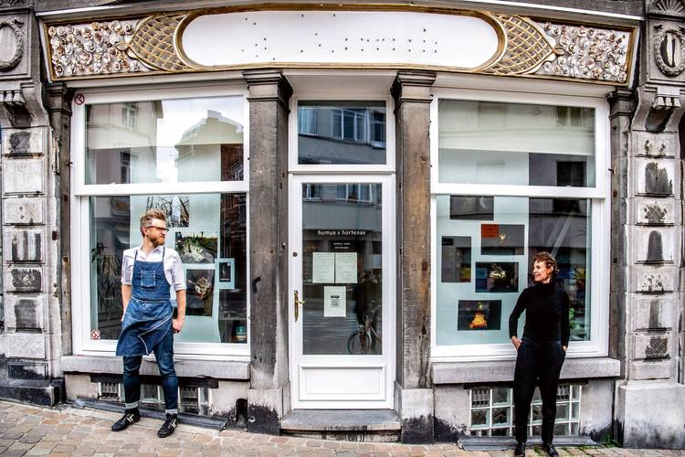 1738 Humus x Hortense Nicolas Decloedt en Caroline Baerten 4