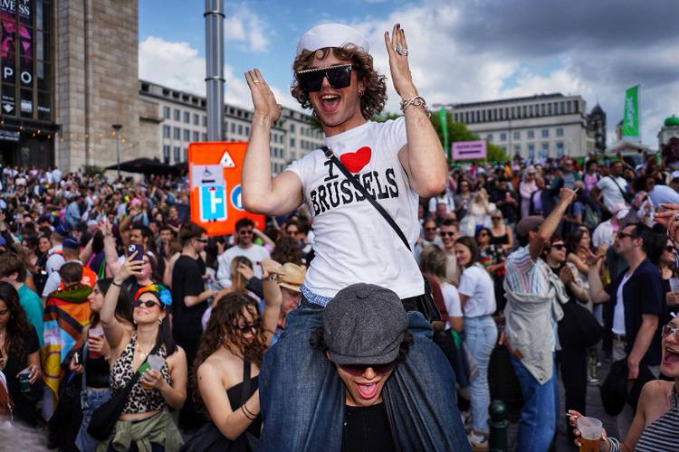 20250517 Brussels Pride March 47 9fb33bd9