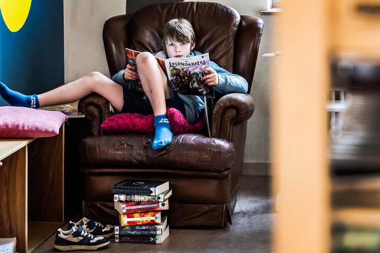 BRZ 20260408 1974 hangout