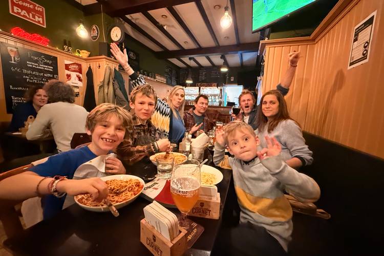 Spaghettislag bij Cafe in den Hemel