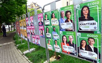 20240515_Verkiezingen 9 juni 2024 verkiezingsaffiches mei 2024 Ecolo Alain Maron, Zakia Khattabi, Gilles Vanden Burre Défi N-VA_(c)_PhotoNews