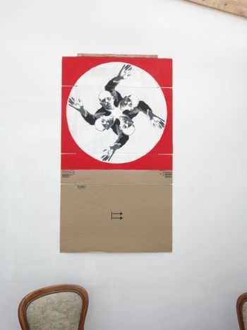 Het werk 'Moulin à vent' van ENCQ dat Theo Francken toont is te zien in Atelier 34zero Muzeum.
