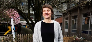 Karlien Tiebout, kersvers directeur van basisschool Vier Winden in Sint-Jans-Molenbeek