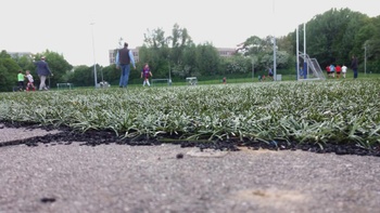 synthethisch voetbalveld