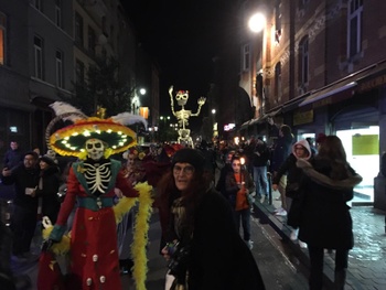 dia de los muertos parade