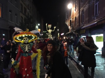 dia de los muertos parade