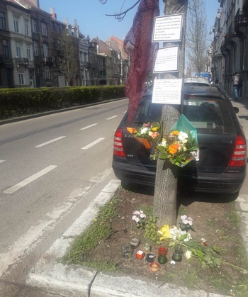 Jetselaan ongeval bloemen