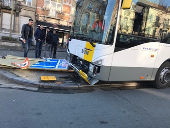 20200207_DE_LIJN_MIVB_BOTSING_ACCIDENT_SIMONIS