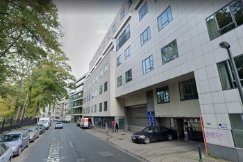 Parc Leopoldziekenhuis_Steenweg op Etterbeek_privéschool EOS_Fedasil opvangcentrum