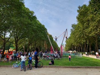 20210919_trampoline_Autoloze Zondag_Elisabethpark Koekelberg