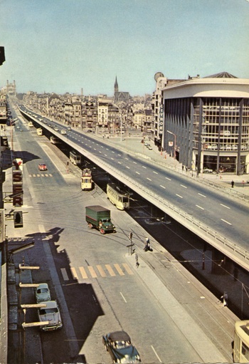 bruxelles_place_de_lyser_-_viaduc-140.jpg