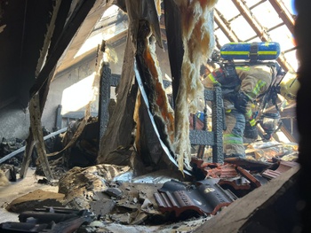 dakbrand paleizenstraat_2022-09-01_at_12.45.25.jpeg