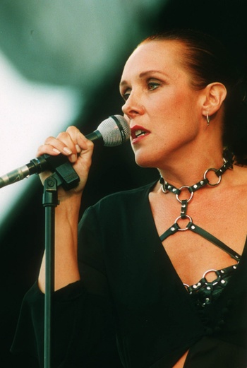 Dani Klein met Vaya Con Dios op het Belga Beach Festival in Zeebrugge in 1993