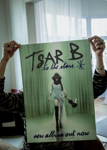 Tsar B - Alles uit de kast, to the stars