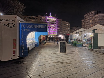20231122_Markt Flagey, verhuisd van Châtelain Kastelijn