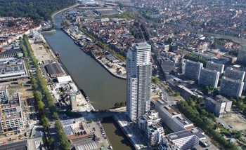 Stevens Recycling aan het Vergotedek: recyclage van oude metalen langs het kanaal