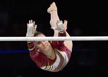 28 juli 2024: gymnaste Maellyse Brassart op de Olympische Spelen in Parijs