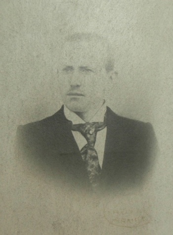 Oscar Hernalsteens